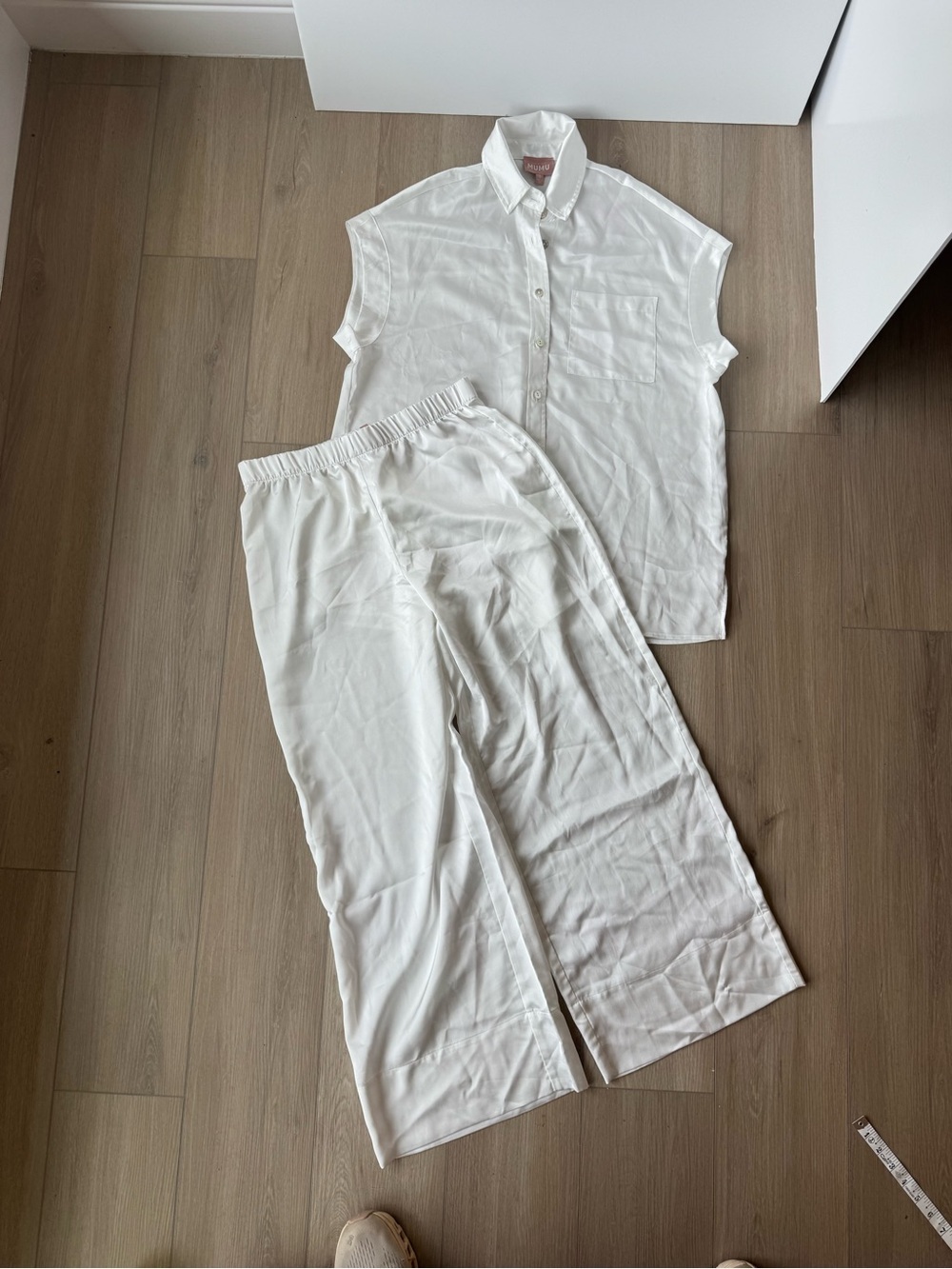 Show Me Your Mumu Satin Lounge Set S Top M Pants Bridal Ivory Pajama Set Bridal - Picture 3 of 9